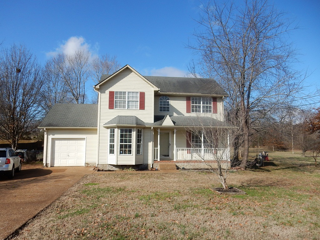 163 Sweetgum Drive, LaVergne, TN 37086